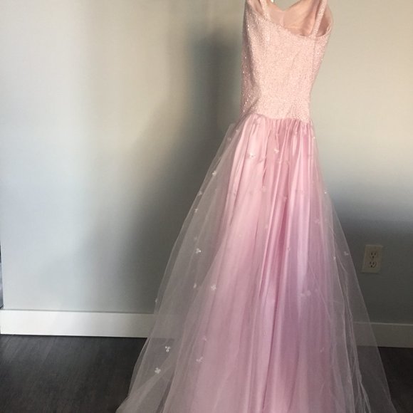 Vintage Pink Prom Dress - Picture 2 of 9